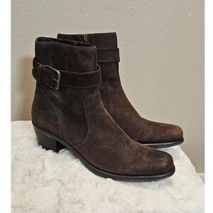 Cole Haan Distressed Brown Friar Ankle Boots Size 9